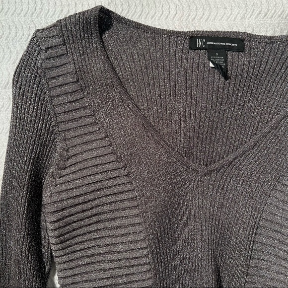 inc international concepts / grey and silver long sleeve deep v neck sweater - Picture 2 of 8